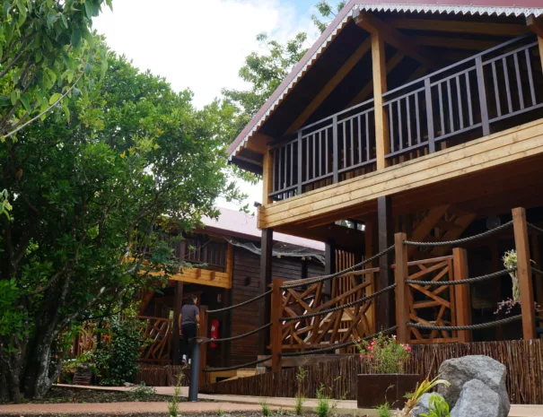 Chalet avec verdure - Les 3 Chalets à Cilaos