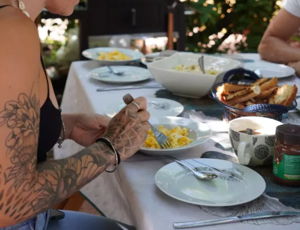 Petit-déjeuner au cœur de la nature - Les 3 Chalets à Cilaos